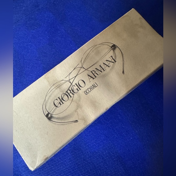 Giorgio Armani Vintage 229S lightweight sunglasses- Pre-loved/EUC- Made in Italy - Picture 11 of 12